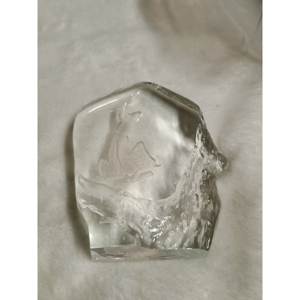 VTG Nybro Sweden Crystal Ice Sculpture Golf Golfer Swing 1 lb Paperweight Decor